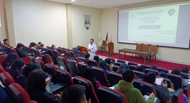  CONTRATO DOCENTE DE PREGRADO MODALIDAD PRESENCIAL PARA ESTUDIOS GENERALES SEMESTRE ACADÉMICO 2026-I